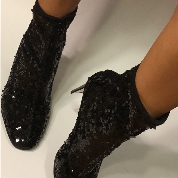 Giuseppe Zanotti Ruggente Sequin Booties in Black - Picture 4 of 8